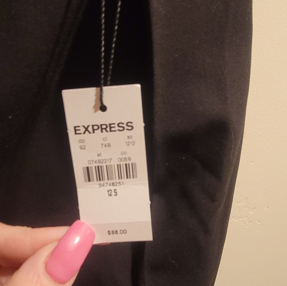 High-waisted pleated pants - Picture 4 of 7